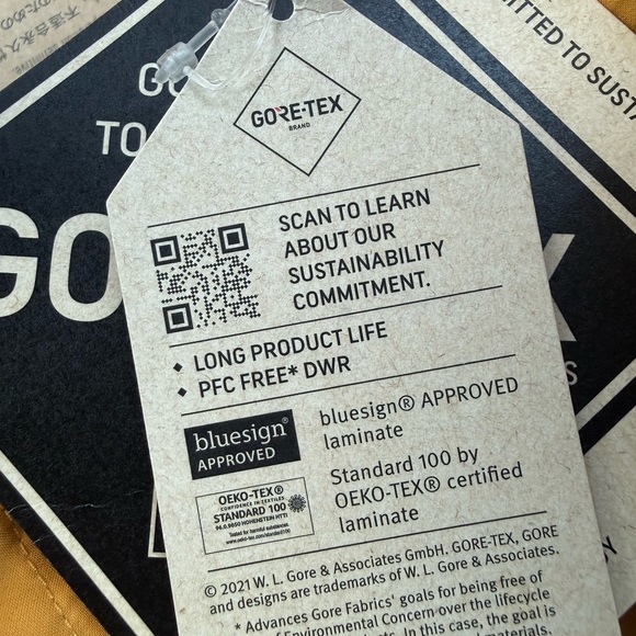 Adidas terrex gore Tex rain jacket windbreaker - Picture 8 of 8